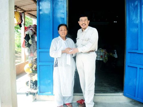 フエ市Hoang Thi Houngさん未亡人(60歳)